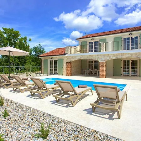 Villa Adria Rasopasno