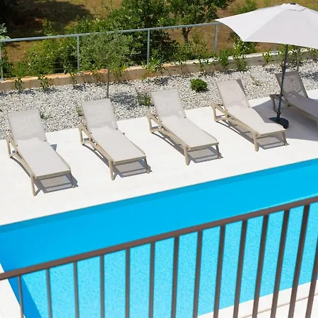 Adria Villa Rasopasno