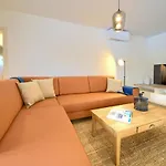 Villa Adria *