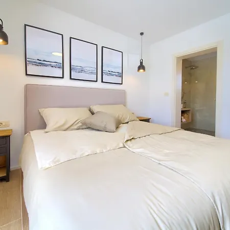 Adria Villa
