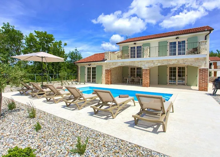 别墅 Adria Rasopasno